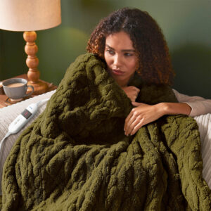 Silentnight Luxury Super Cosy Heated Throw - Olive